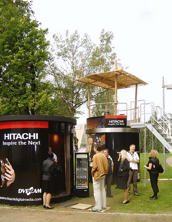 Hitachi Dialog